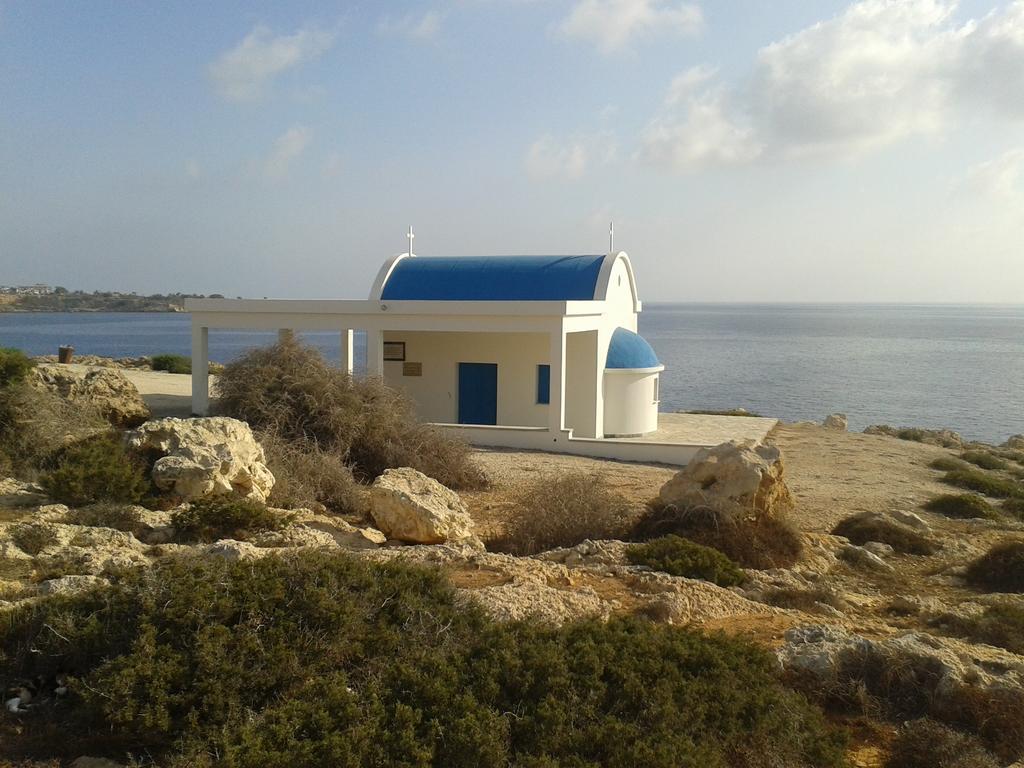 Marias Villa Protaras Bagian luar foto