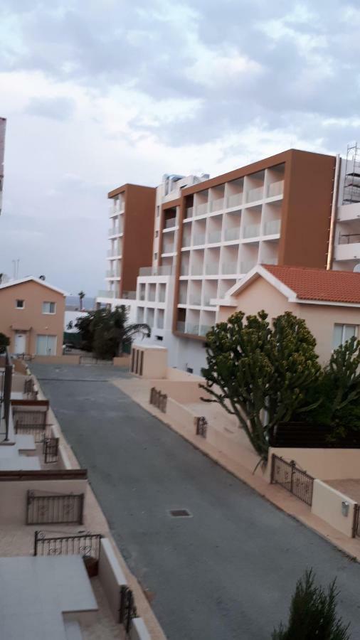 Marias Villa Protaras Bagian luar foto